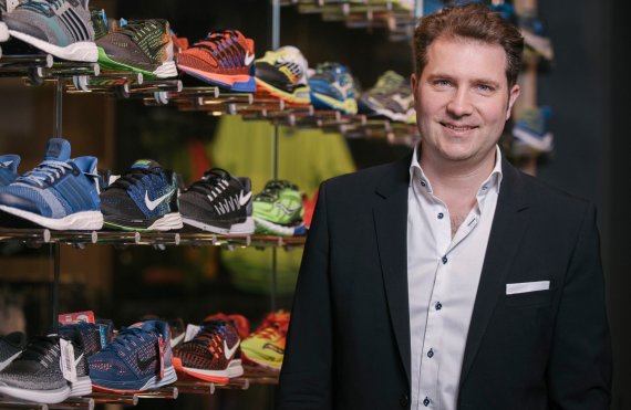 mb-dr-henning-schwarz Dr Henner Schwarz remains CEO at Planet Sports and takes over the CFO position at 21 Sportsgroup.
