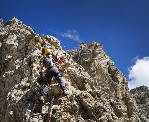 mb-160525-thinkstockphotos-476355444 Via ferratas are and will remain an outdoor trend.
