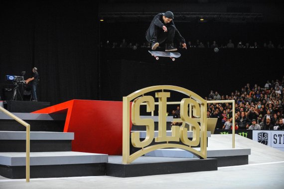 mb-Kelvin-Hoeffler-SLS-Pro Der Brasilianer Kelvin Hoefler qualifizierte sich 2015 für die SLS in Tampa.