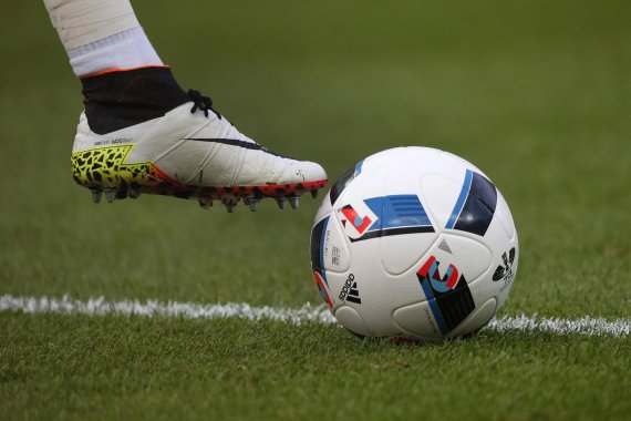 mb-160707-nike-dfb-euro-2016 Nike würde gerne beim DFB nicht nur als individueller Schuh-Ausrüster, sondern als allgemeiner Team-Ausstatter, auftreten.
