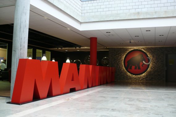 mb-Mammut-Headquarter-Seon Im Headquarter in Seon, Schweiz, wird bald Oliver Pabst die Regie übernehmen: Mammut stellt sich neu auf.