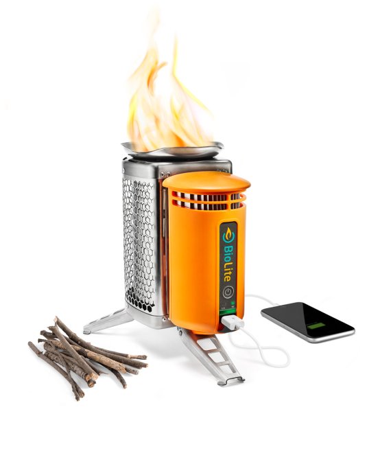 mb-160615-biolite-twigsandphone Cell phones can be charged while cooking via the USB port.