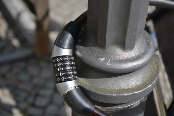 mb-160822-ThinkstockPhotos-519707893 Fahrradschloss mit Zahlen-Code: 5-stellige Codes sind sicherer als kurze Kombinationen
