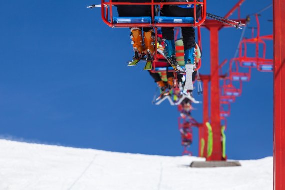 mb-161004-ThinkstockPhotos-524169638 Bequem, oftmals beheizt, aber für Anfänger ein Stressfaktor auf der Piste: Skilifte