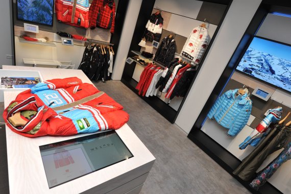mb-161125-weshop-innen05 The WeShop was the first pilot store in Germany to simulate digital technology in a real environment.