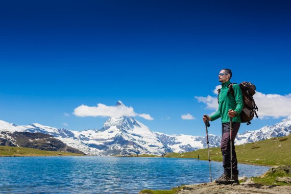Bilderbuch-Kulisse zum Wandern: Schöne schwere Wege in der Schweiz 