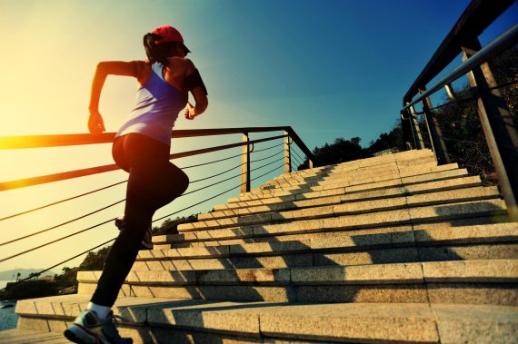 mb-161215-ThinkstockPhotos-539258443 Treppenlauf: fit und voller Vorfreude in die neue Klettersaison