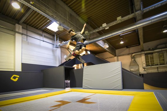 mb-gravity-lab-muenchen Das Gravity Lab in München bietet Indoor-Action für die Freestyle-Szene.