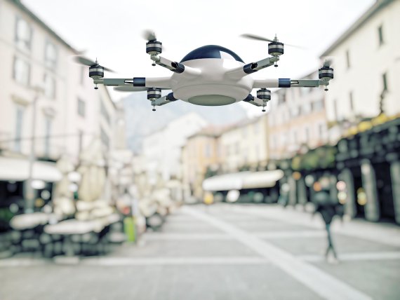 mb-drohne Parcel stations marked the beginning – it is likely that deliveries will soon be undertaken by drones.