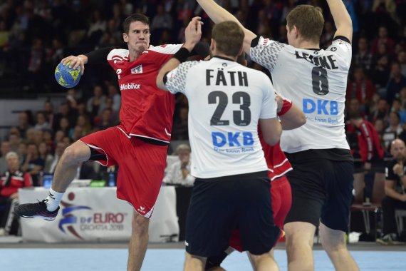 mb-170105-Handball-WM-Sponsor-DKB Bislang war die DKB vor allem als Rückensponsor der deutschen Handball-Nationalmannschaft präsent.