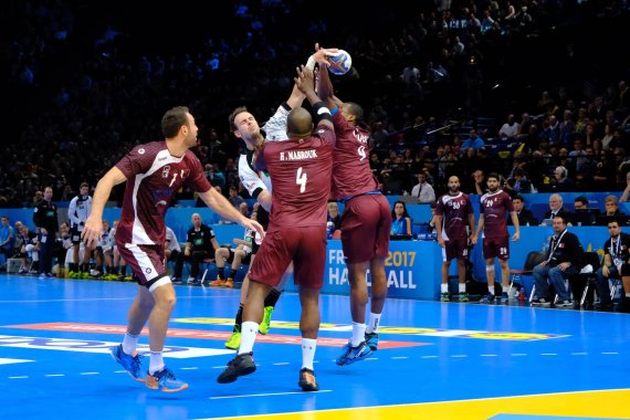 mb-170123-katar-handball-wm-2017-aus Kein Durchkommen gegen Katar: Deutschland scheitert erneut bei einer Handball-WM am Wüstenstaat.