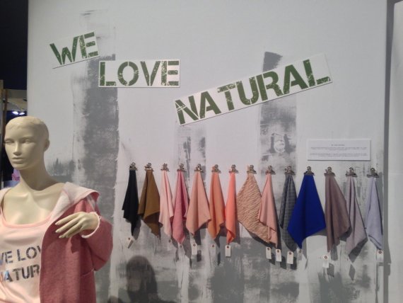 mb-170127-Natural touch is key for the season Photo credit Louisa Smith @ Interfiliere Natural touch is key for the season.