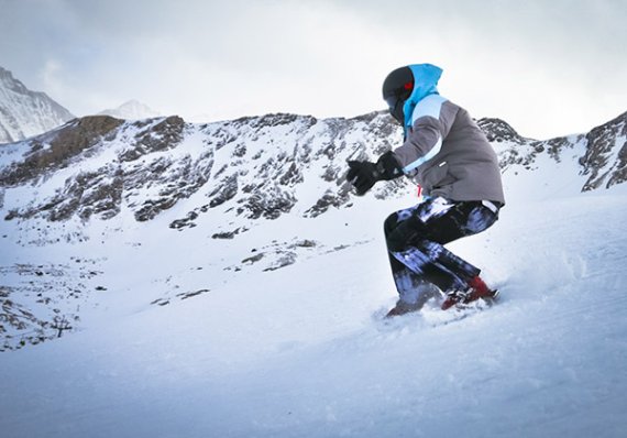 mb-170201-sled-dogs-snowskates-can-i-use-sled-dogs-snowskates-off-piste Down the slopes on ski boots: Sled Dogs make it possible.