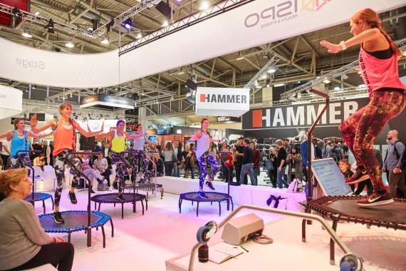 mb-170207-ISPO_Munich_2017_jf_1059 Fitness auf dem Trampolin – der Bereich Health & Fitness auf der ISPO MUNICH
