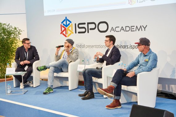mb-170207-ISPO_Munich_2017_jf_1916 ISPO ACADEMY Moderation durch Pit Gottschalk (Funke Mediengruppe) mit Sebastian Canaves (off-the-path.com), Dirk von Gehlen (Süddeutsche Zeitung) und Lee Jakobs (Marker, Dalbello, Völkl) (v. l. n. r.)