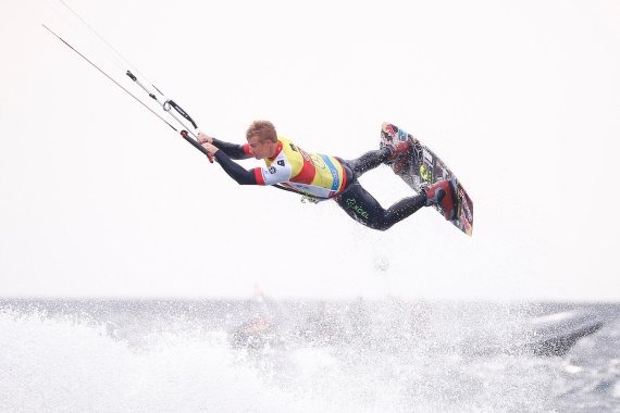 At the Kitesurfing World Cup in Fehmarn, Mercedes-Benz will appear as the title sponsor for the first time.