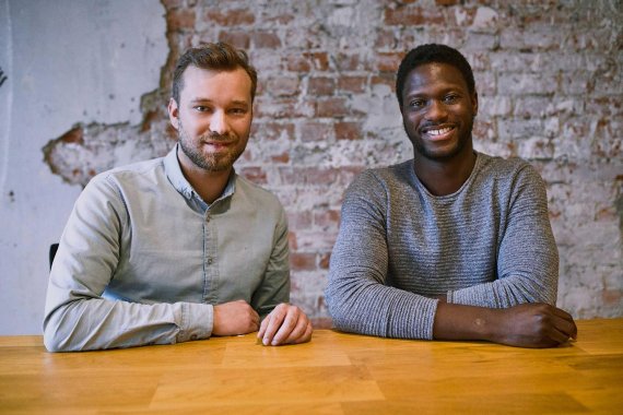 mb-170529-Fitfox-Dustin_Selke-und-Edwin_Hammond Zwei Mitgründer von Fitfox: Dustin Selke (l.) und Edwin Hammond kooperieren mit ihrem Start-up mit Sport Scheck.