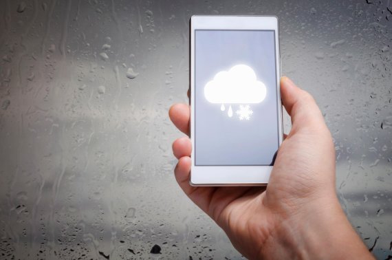 mb-wettertargeting Der Verkauf von Outdoor-Kleidung profitiert vom schlechtem Wetter.