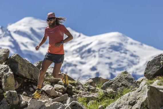 For the American Anton Krupicka is trail running an effective way to move efficiently and self-sufficiently in the outdoors. La Sportiva