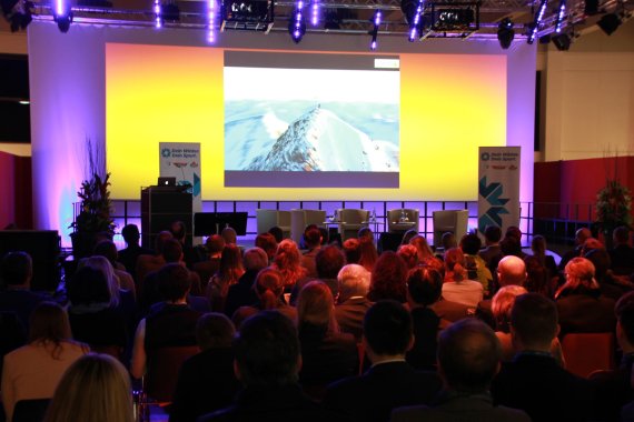 mb-170802-2017_03_09_DWDS_ITB_05 ISPO ist Premium-Partner des „Dein Winter. Dein Sport. Summit.“