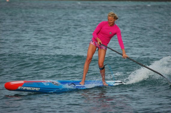 Sonni Hönscheid is a world champion in stand-up paddling.