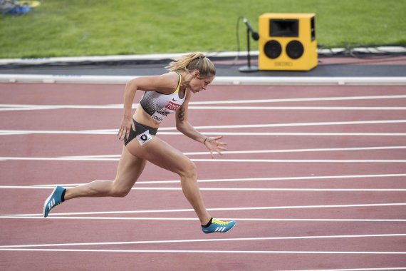 mb-Lueckenkemper Adidas-Schuhe zum Nike-Dress: Gina Lückenkemper, deutsche Sprint-Entdeckung bei der WM in London, lief im Vorlauf über 100 Meter unter 11 Sekunden.