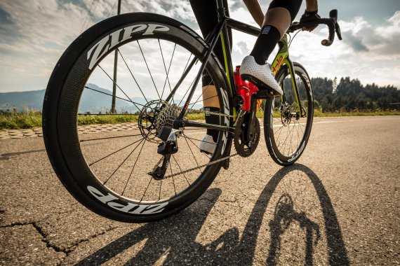 mb-rennrad-titelbild There are more new innovations to keep sports cyclists pedaling in 2018.