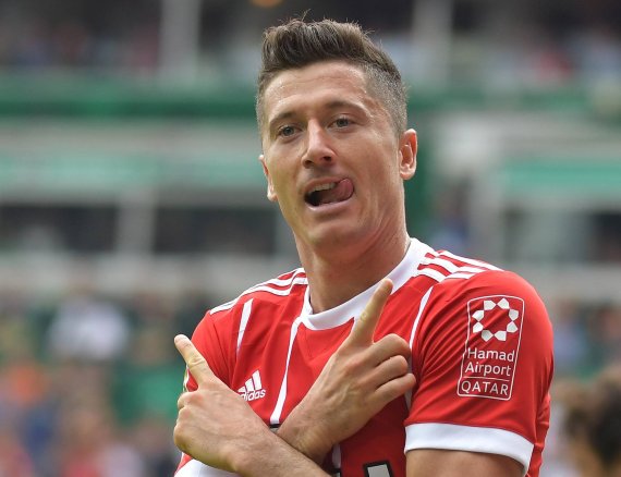 mb-170907-imago29650120h Der FC Bayern München erhält von seinem Ärmelsponsor jährlich zehn Millionen Euro – Bundesliga-Bestwert.