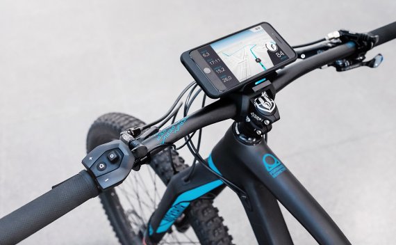 mb-170929-Cobi-bosch-nyon-controller-1440 Cobi nutzt das Smartphone und vernetzt (E-)Biker u.a. mit Navigations-Apps