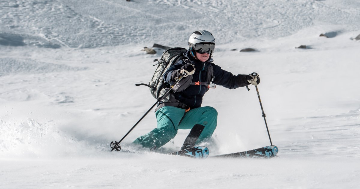 Eva Walkner The avalanche backpack is part of freeriding