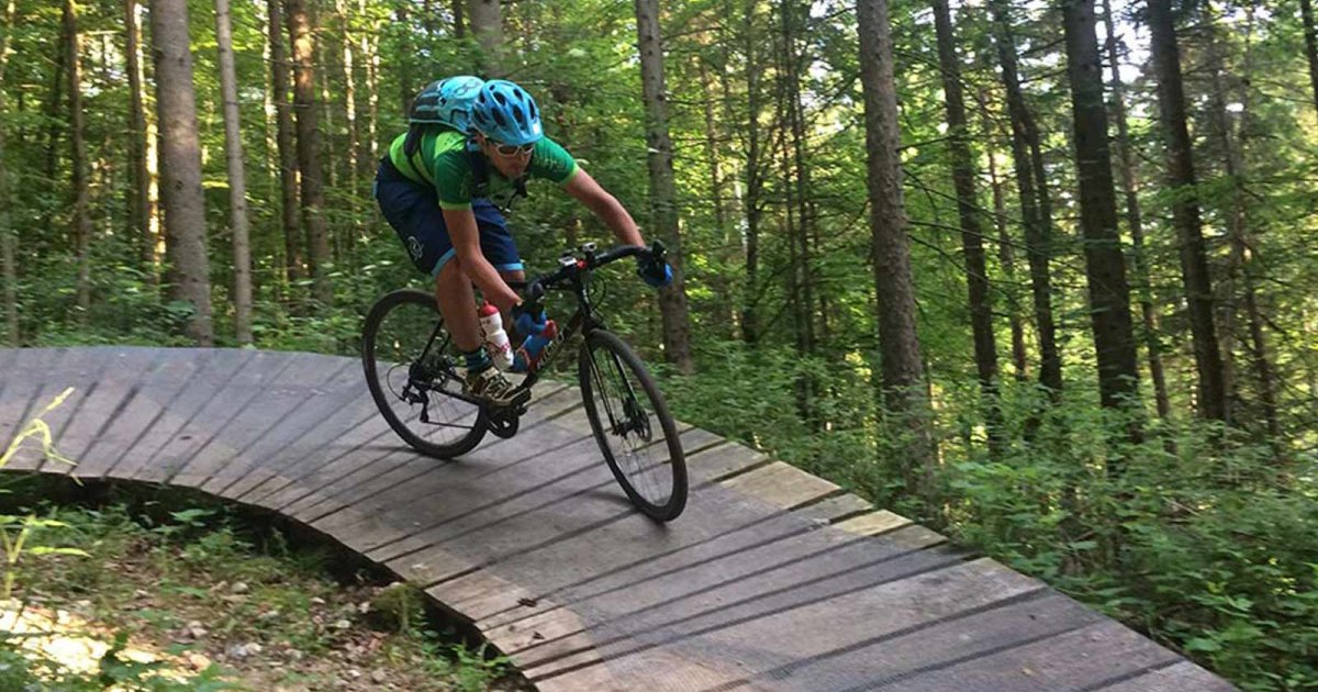 gravel bike racing