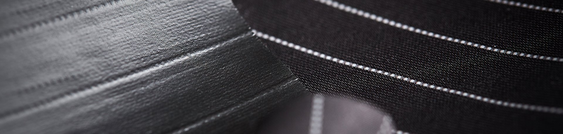 Toread - Persistent reflective fabric