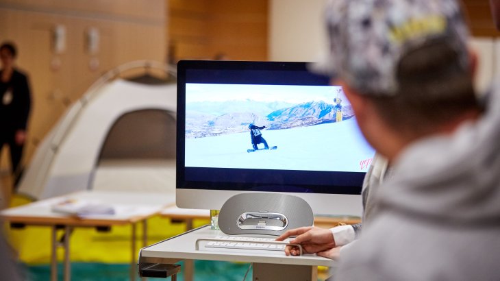 Every applicant had to hand in a video about its product. Every applicant had to hand in a video about its product.