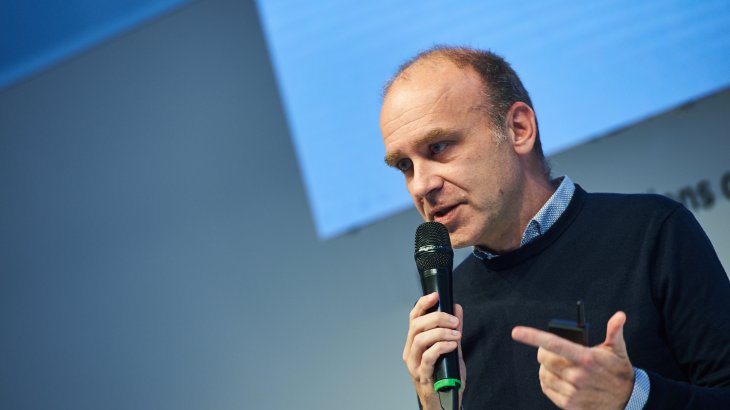 EN- adidas symposium ispo digitize jochen_krisch_und_die_chancen_fur_den_handel_von_morgen.jpg