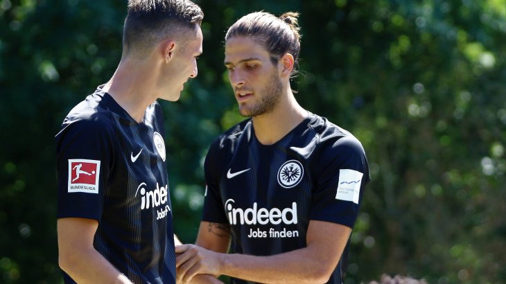 Quelle: Imago 6,7 Millionen Euro lässt sich Indeed seine Werbung auf dem Trikot von Pokalsieger Eintracht Frankfurt kosten. Die Deutsche Börse als Ärmelsponsor ist mit 2 Millionen Euro dabei.
