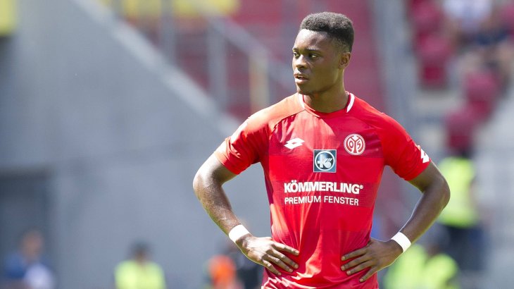 Credit: Imago Schon von 2001 bis 2008 war Lotto Ausrüster des 1. FSV Mainz 05. Nach sieben Jahren Nike wechselte der FSV 2015 wieder zurück zu den Italienern.