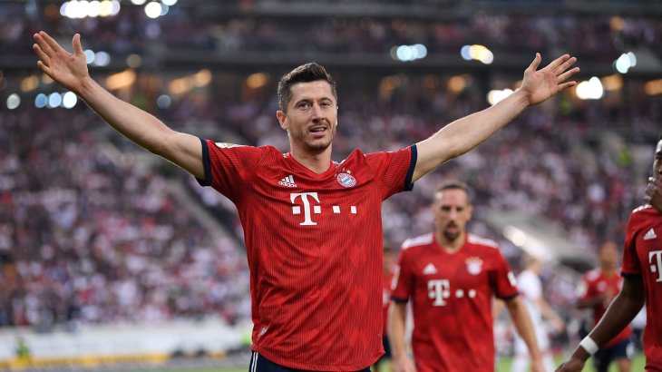 Quelle: imago 2nd place: Only one team is ahead of FC Bayern in the ranking of the most valuable clubs.