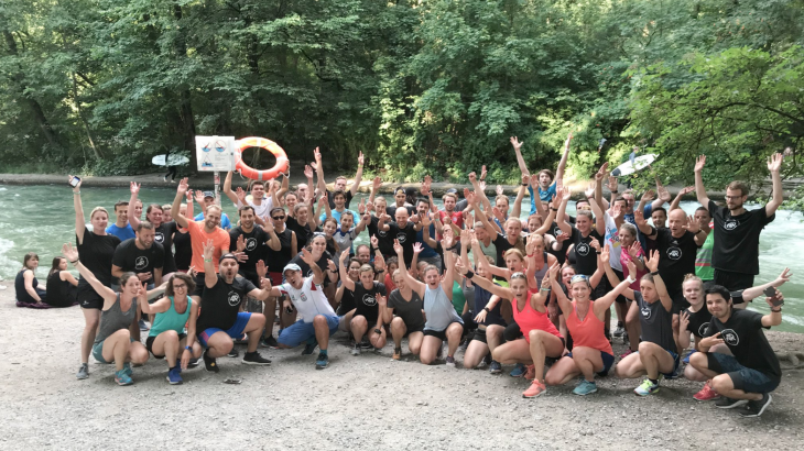 Credit: Facebook/adidasrunnersmunich Besonders interessant sind derzeit Sponsorings von regionalen Laufgruppen, die mittlerweile von vielen Sportmarken angeboten werden. Asics Frontrunner, Garmin Lauftraining, Adidas Runners – in fast jeder größeren Stadt in Deutschland setzen Firmen auf dieses Marketing-Tool.