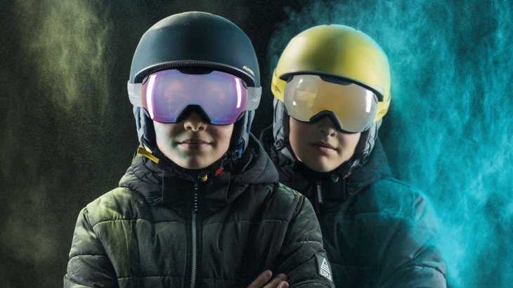 Auch für die freeridenden Kids hat Alpina einen neuen Skihelm im Programm: der Maroi Junior.