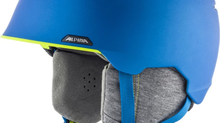 Credit: ALPINA Der Freeride-Helm Albona von ALPINA ist die ideale Ergänzung zur Granby. Die Skibrille schließt an der Stirn perfekt mit dem Helm ab und sitzt optimal.