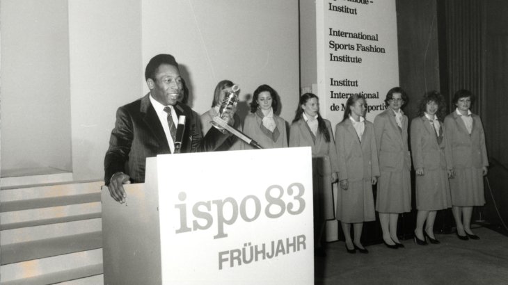 Cup winner 1983: Pelé, the exceptional Brazilian footballer (on the podium), who is considered by many to be the best player of all time. By the end of his soccer career in 1977, he had scored well over 1,250 goals. In 1999, he was voted Sportsman of the Past Century by the International Olympic Committee (IOC).