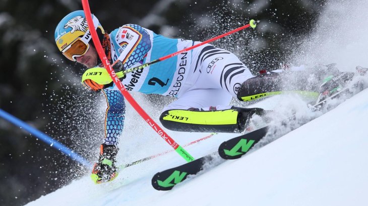 Schon früh ist klar: Seine größte Stärke hat Neureuther im Slalom. In der Disziplin gelingt ihm 2006/2007 auch die erste Platzierung auf dem Podest im Weltcup-Rennen in Beaver Creek. Schon früh ist klar: Seine größte Stärke hat Neureuther im Slalom. In der Disziplin gelingt ihm 2006/2007 auch die erste Platzierung auf dem Podest im Weltcup-Rennen in Beaver Creek.