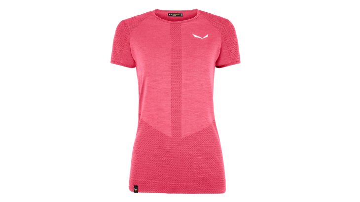The Zebru Baselayer Line for men and women includes T-shirts, long sleeves and tights in four different versions each