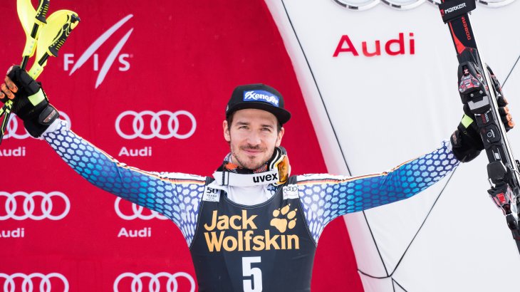 Nach der Saison 2018/19 verkündet Neureuther schließlich am 17. März 2019 nach vielen Verletzungspausen im Alter von 34 Jahren sein Karriereende. Seine besten Abschluss-Platzierungen im Weltcup sind zweimal der 4. Platz im Gesamtweltcup (12/13, 14/15), dreimal der 2. Platz im Slalomweltcup (12/13, 13/14, 14/15) und einmal Rang vier im Riesenslalomweltcup (16/17). Nach der Saison 2018/19 verkündet Neureuther schließlich am 17. März 2019 nach vielen Verletzungspausen im Alter von 34 Jahren sein Karriereende. Seine besten Abschluss-Platzierungen im Weltcup sind zweimal der 4. Platz im Gesamtweltcup (12/13, 14/15), dreimal der 2. Platz im Slalomweltcup (12/13, 13/14, 14/15) und einmal Rang vier im Riesenslalomweltcup (16/17).