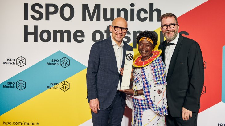 Klaus Dittrich (CEO and Chairman Messe München GmbH), Tegla Loroupe (ISPO Cup Winner), Jochen Färber (Chief of Lausanne Office Olympic Channel Service)