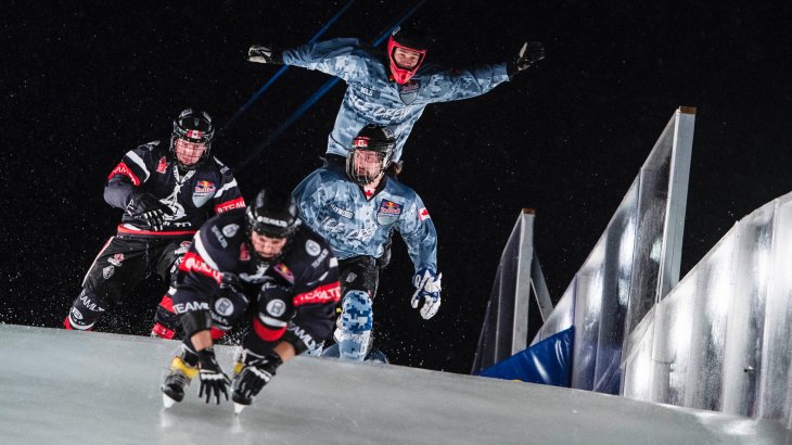 mb-Red_Bull_Crashed_Ice_Massensprung Red Bull Crashed Ice Massensprung