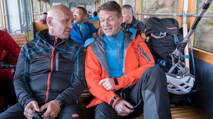 mb-MB-Weg-dahin Klaus Dittrich (links) und Rolf Schmid in der Tramway zur Nid d’Aigle.