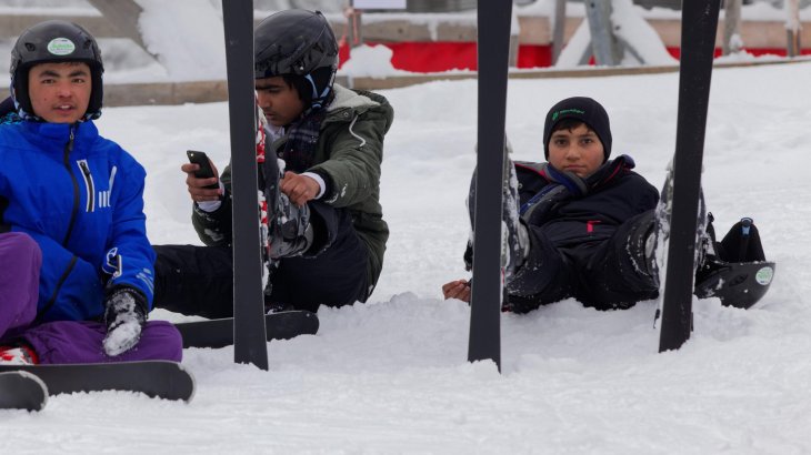 mb-schneesporttag_fluechtlinge10 Flüchtlinge beim Wintersport