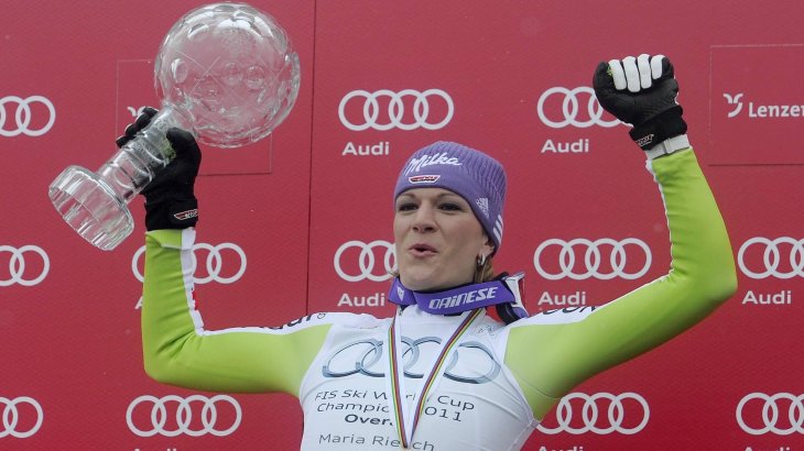 mb-Riesch-13 Endlich der Sieg im Gesamt-Weltcup: Riesen Jubel nach dem Ende der Saison 2010/11.