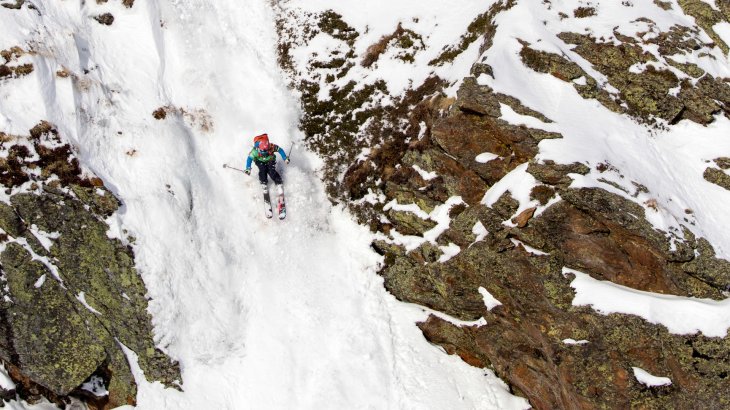 mb-FWT-8 Die Locations für die Freeride World Tour 2016 waren Vallnord Arcalis (Andorra), Chamonix (Frankreich), Fieberbrunn (Österreich), Haines (Alaska) und Verbier (Schweiz).